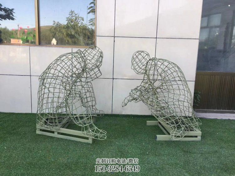 鏤空下棋雕塑供需，廣場雕塑，鐵藝民俗人物雕塑選用